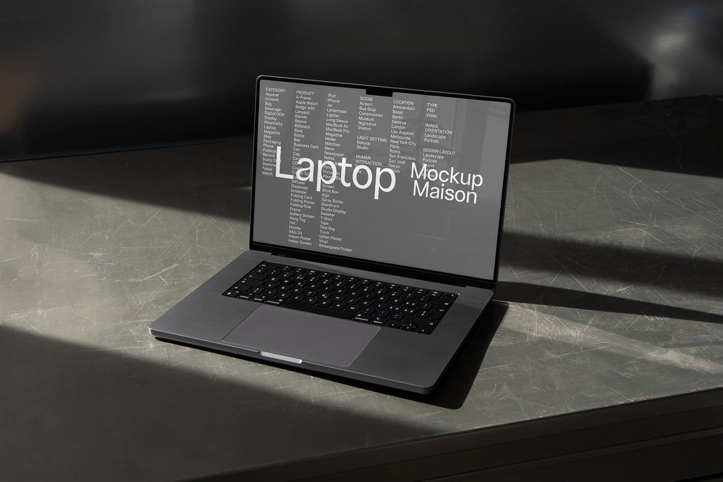 MacBook Pro 16" Mockup LT-G-01