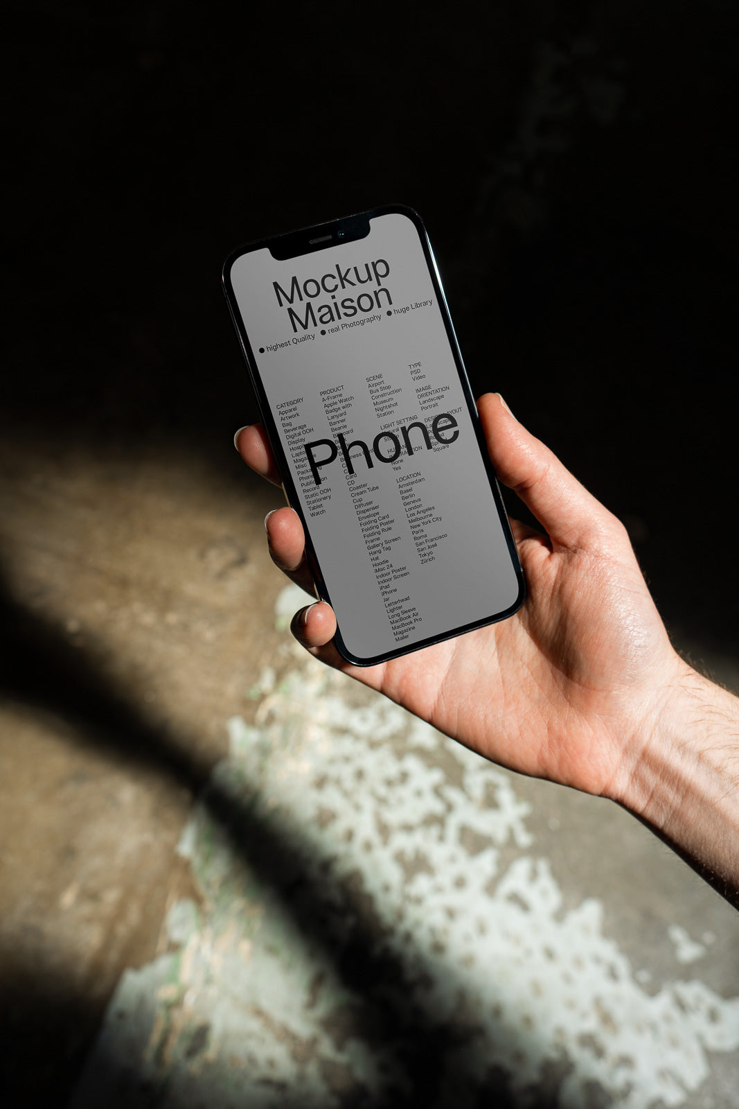 iPhone Pro Mockup PH-C-01