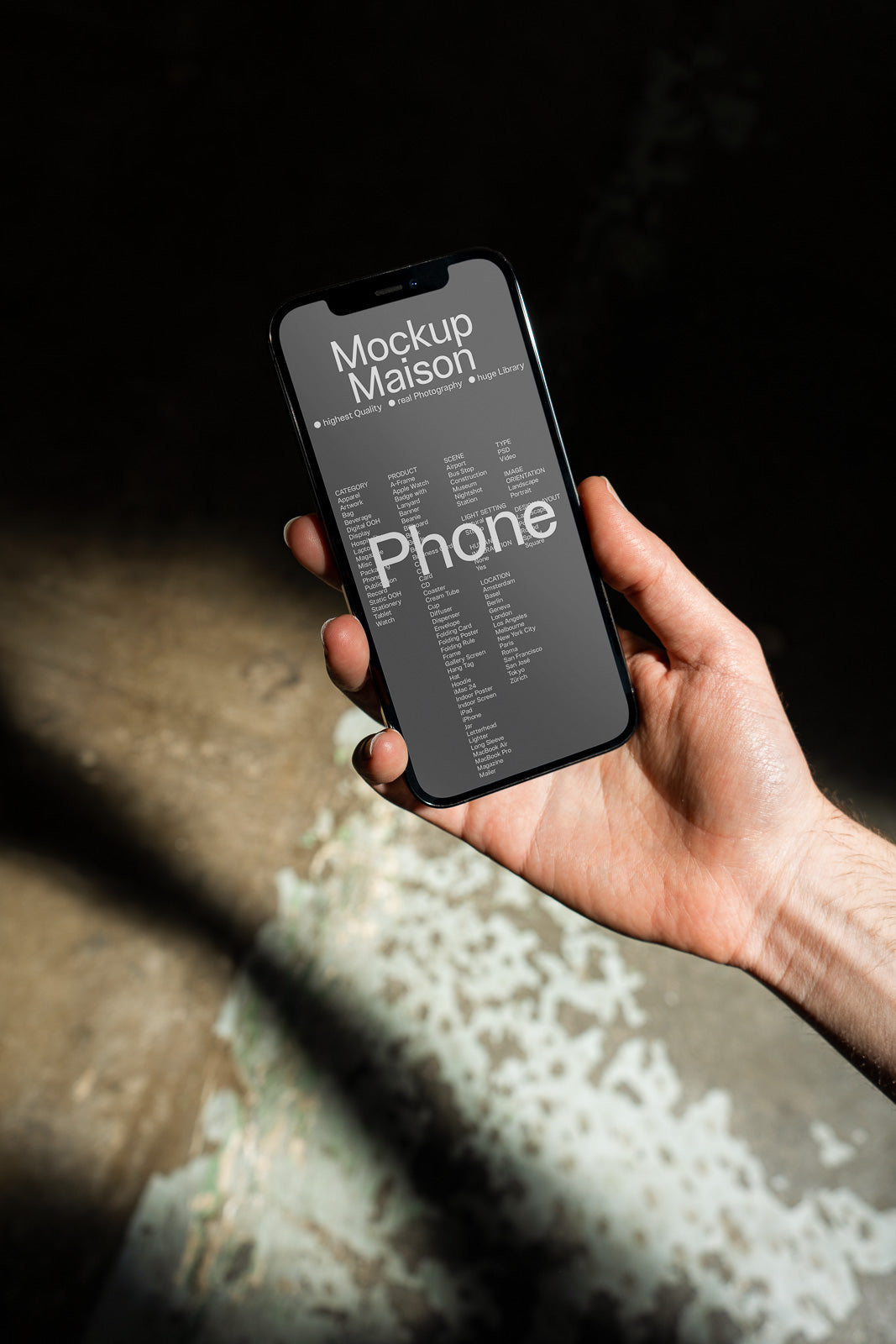 iPhone Pro Mockup PH-C-01